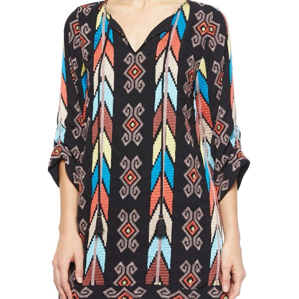 Tolani Komaya Aztec Chevron Embroidered Tunic Shirt Womens Large Tassel Boho